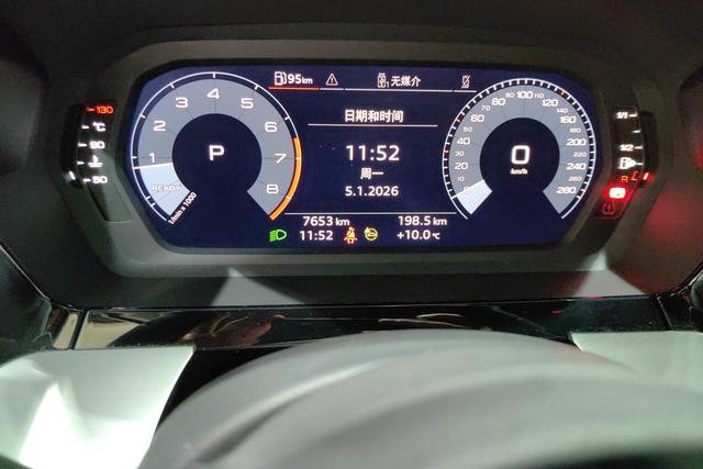 Audi A3 2024 Sportback 35 TFSI Sport — фото 14