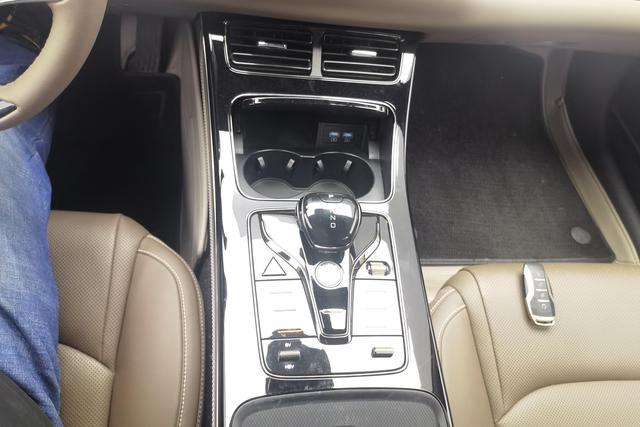 BYD Han DM id 3837361 из Китая 12