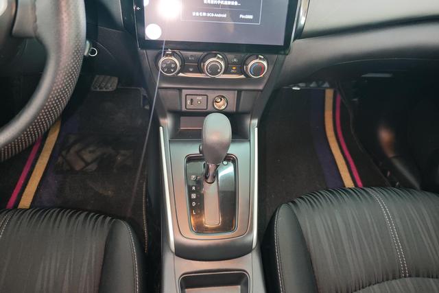 Nissan Xuan Yi id 3824761 из Китая 12