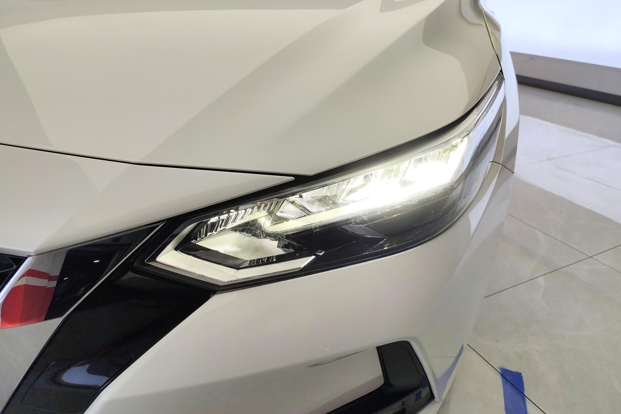 Nissan Sylphy 2022 1.6L XL CVT Enjoy