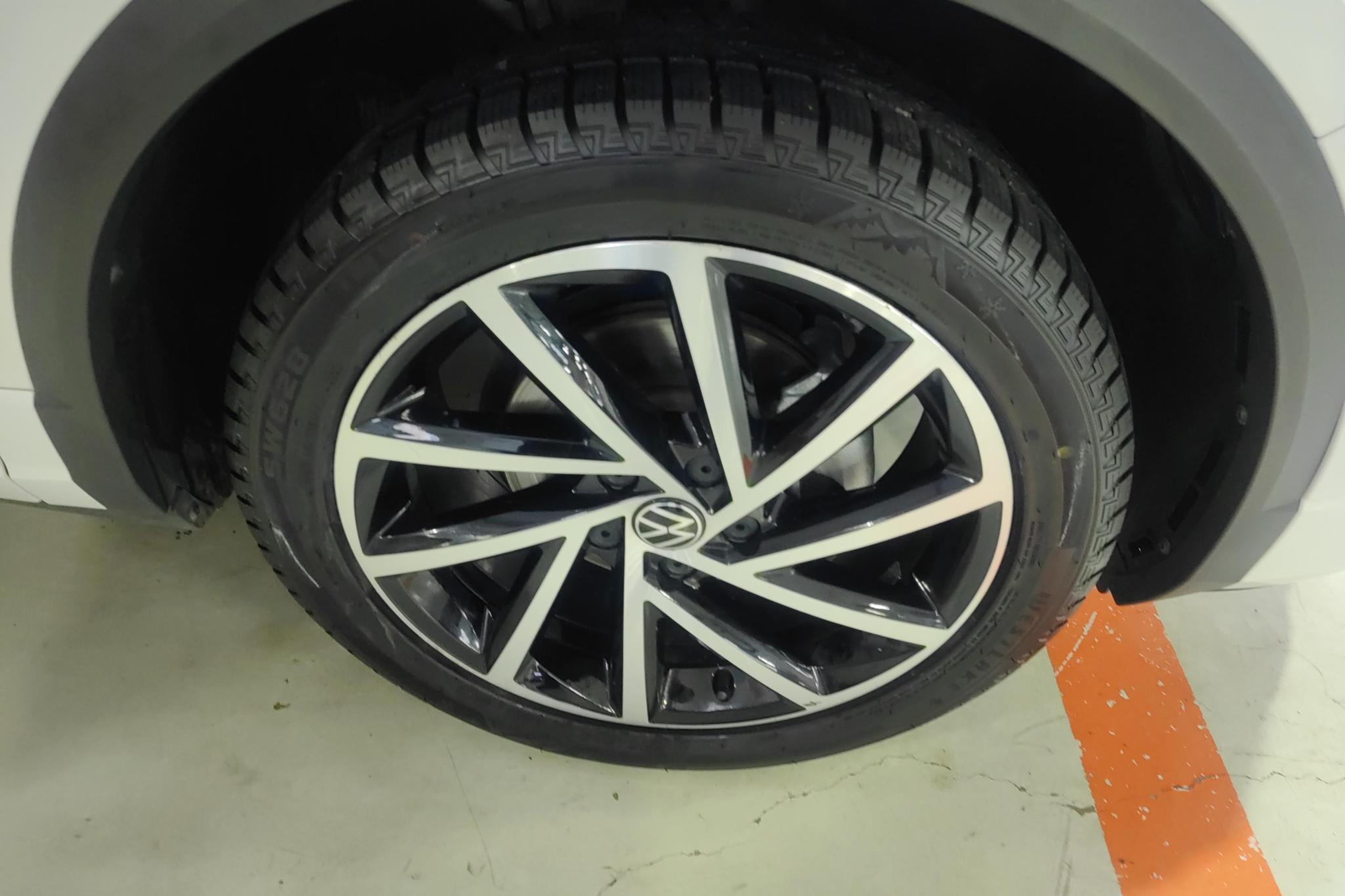 Volkswagen T-Roc 2023 300TSI DSG