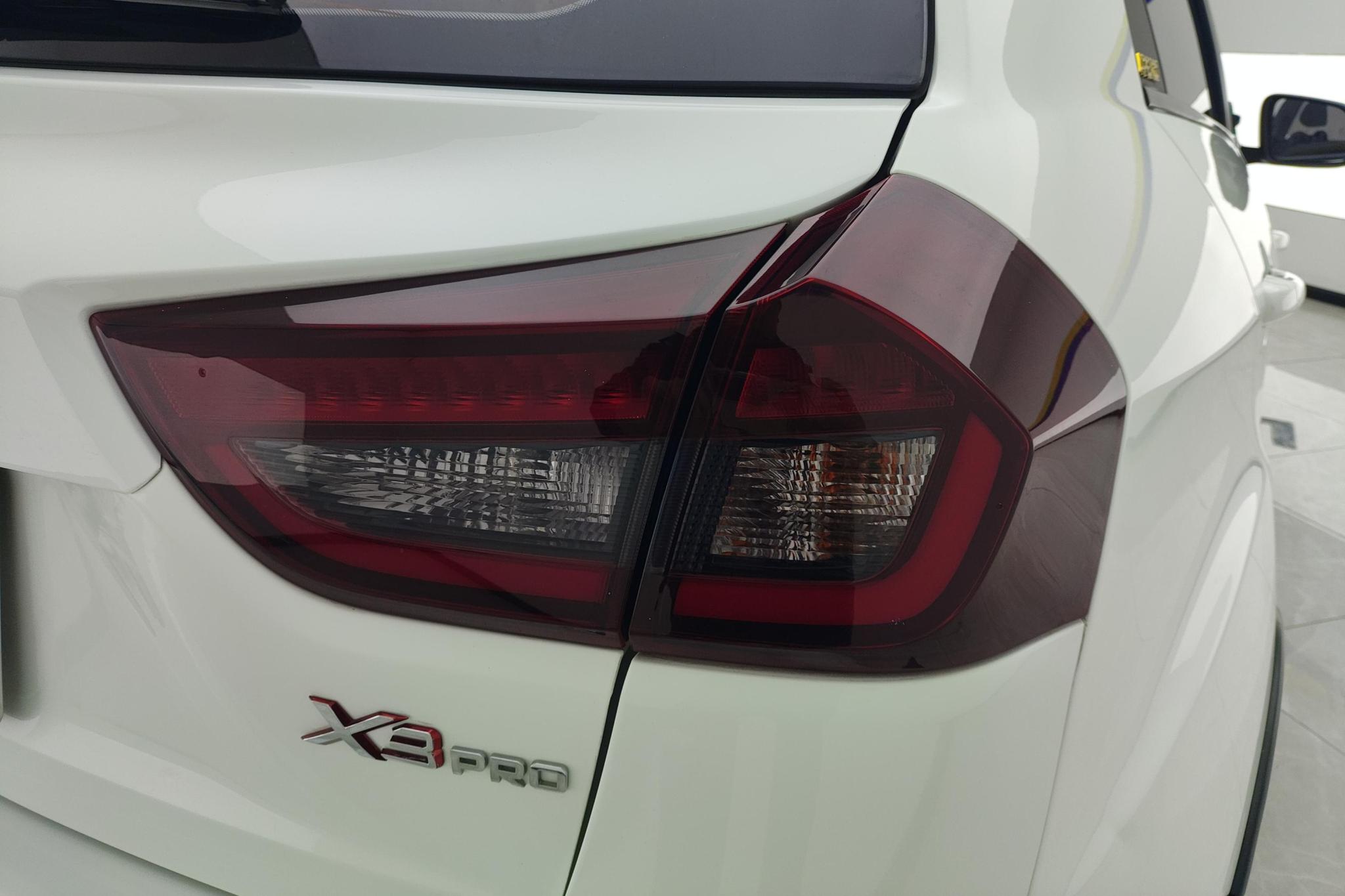 Geely Vision X3 X3 2021 PRO 1.5L CVT Luxury