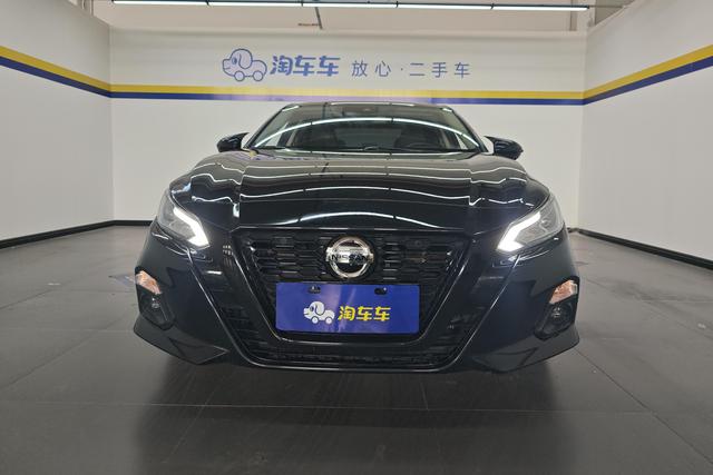 Nissan Teana id 3824763 из Китая 12