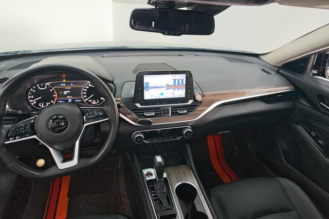 Nissan Teana id 3824763 из Китая 17