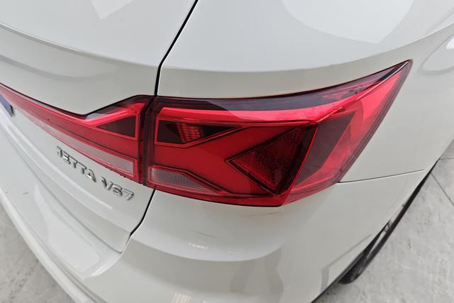 Jetta VS7 2023 280 TSI AT — фото 7