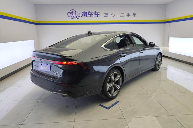 Honda Accord 2023 — фото 3