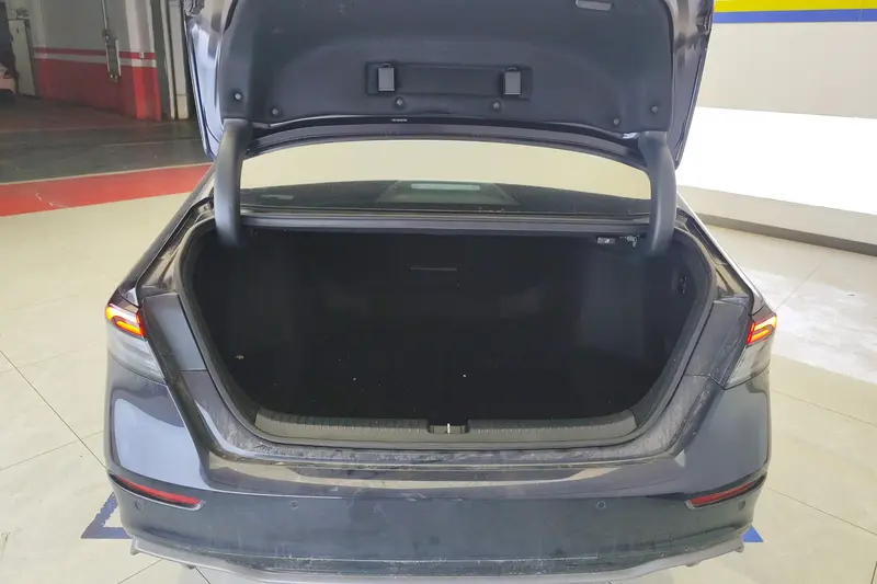 Honda Accord — фото 13