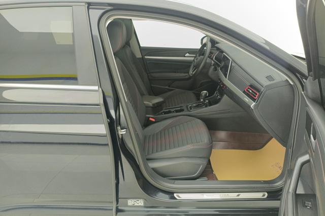 Volkswagen Lavida 2024 300 TSI DSG — фото 9