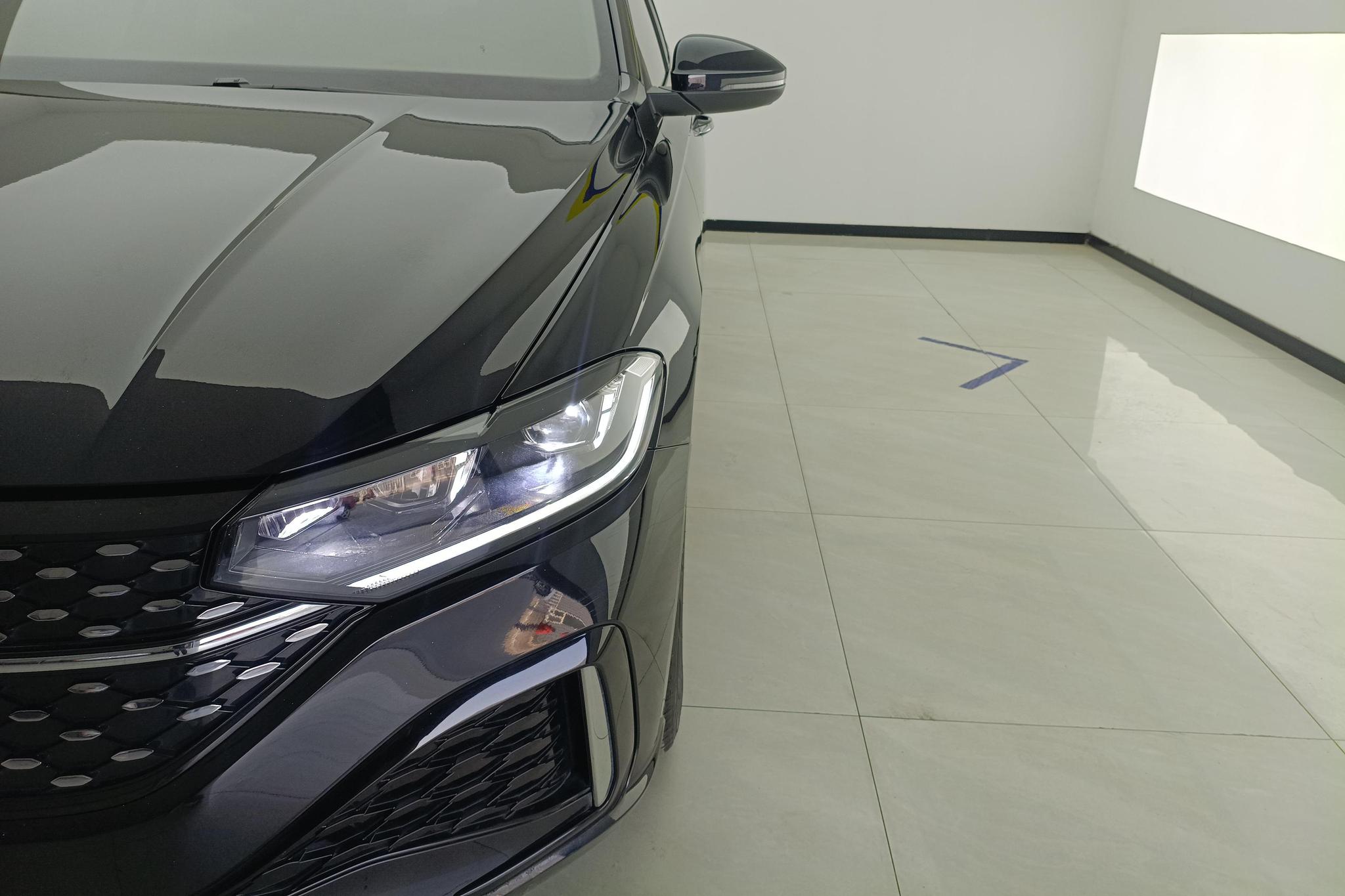 Volkswagen Lavida 2024 300TSI DSG