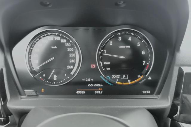 BMW 1 Series 2021 — фото 14