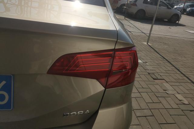 Volkswagen Bora id 3781969 из Китая 11