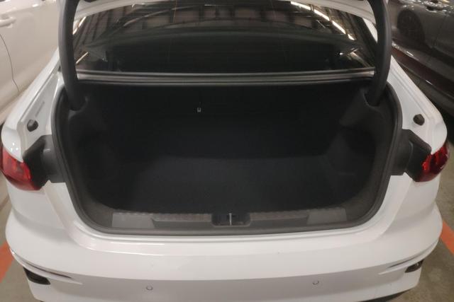 Audi A3 2021 A 3 L Limousine 35 TFSI — фото 17