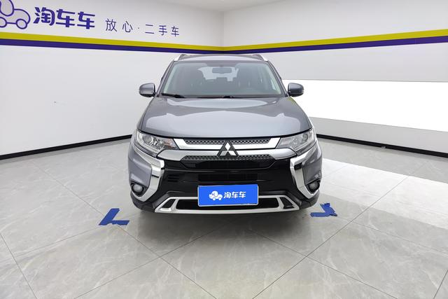 Mitsubishi Outlander 2020 2.0 L 2 WD 7 — фото 2