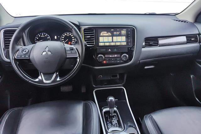 Mitsubishi Outlander 2020 2.0 L 2 WD 7 — фото 13