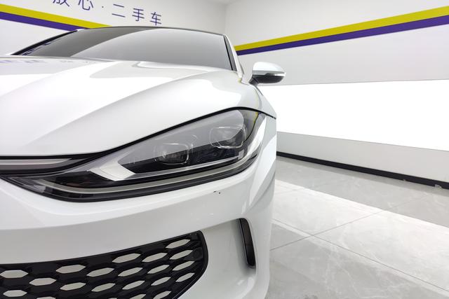 Volkswagen Lingdu 2024 Белый из Китая, фото 5