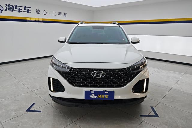 Hyundai ix35 2021 2.0 L AT 2 WD GLS — фото 2