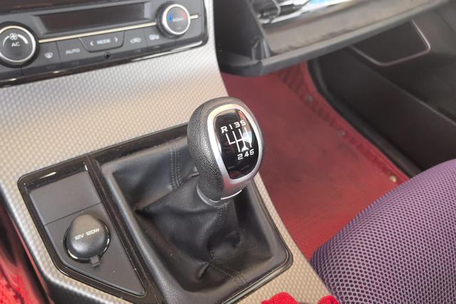 Geely Automobile Emgrand GS id 3784648 из Китая 12