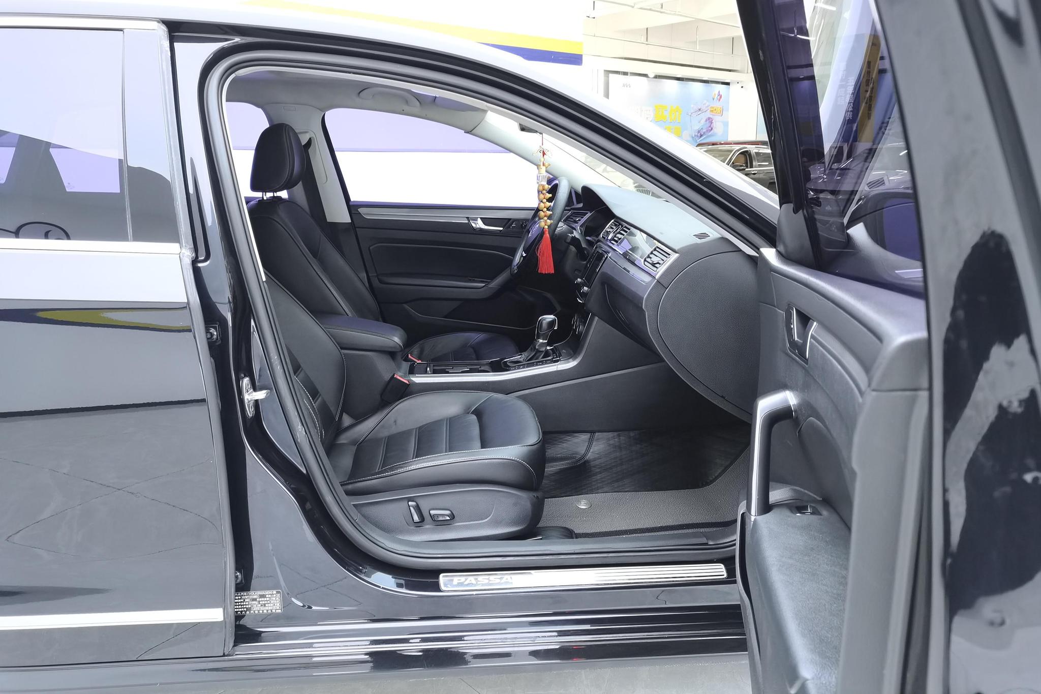 Volkswagen Passat 2017 330TSI DSG