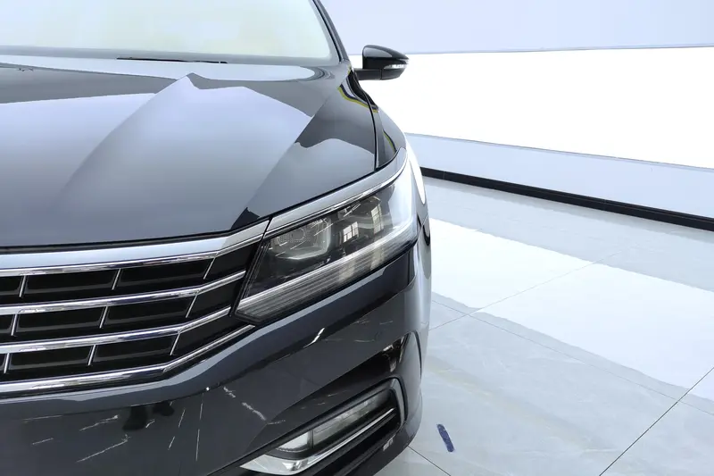 Volkswagen Passat — фото 4