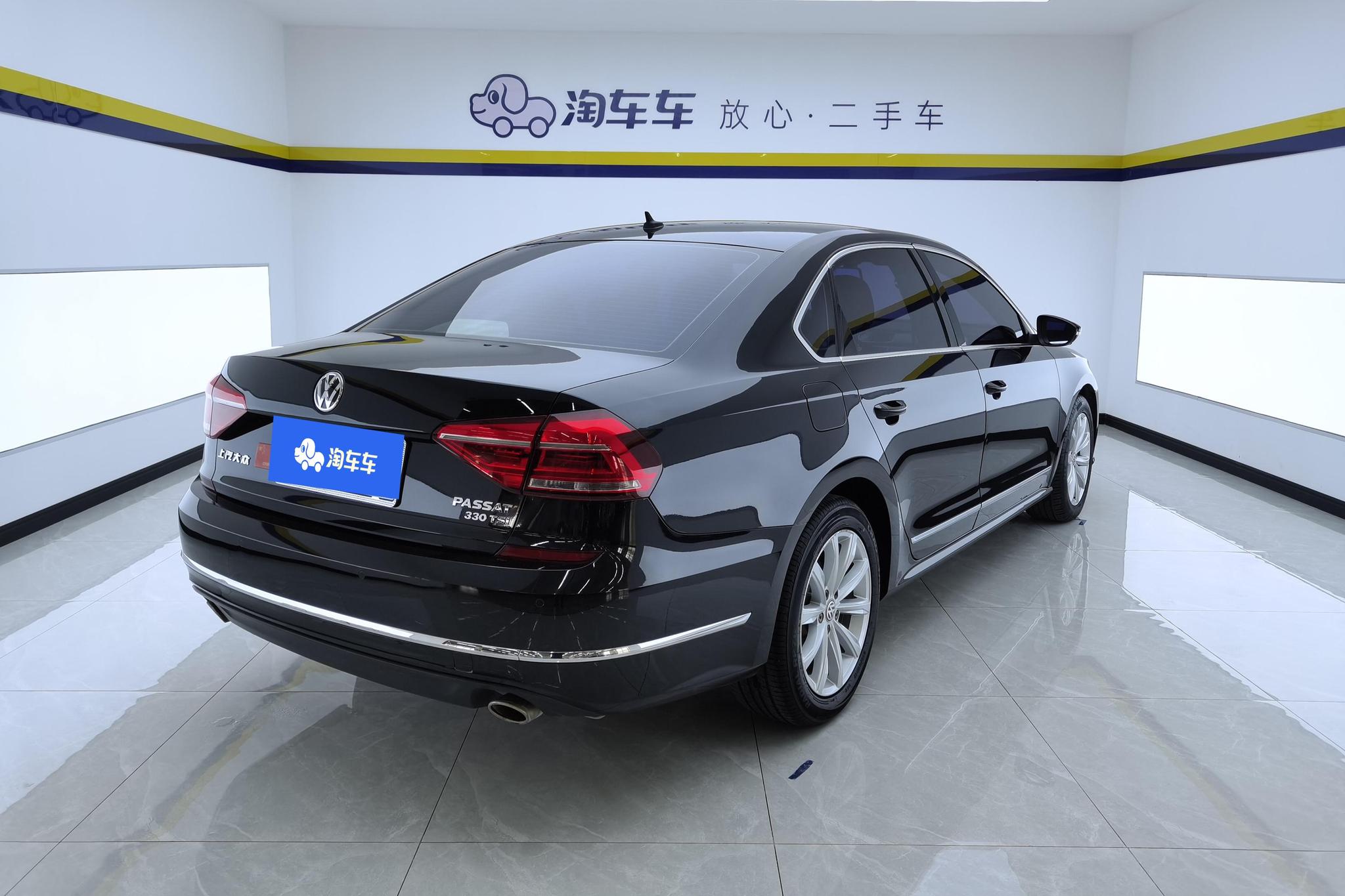 Volkswagen Passat 2017 330TSI DSG