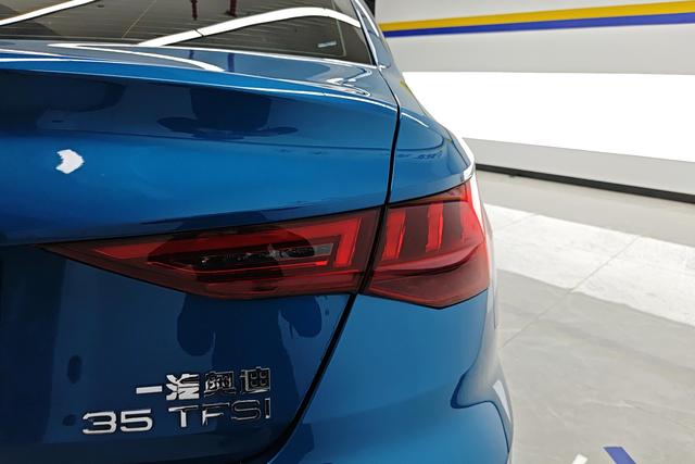 Audi A3 2021 — фото 5