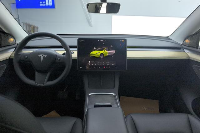 Tesla Model Y 2022 Синий из Китая, фото 6