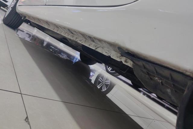 Toyota YARIS L 2016 1.5 E CVT — фото 8