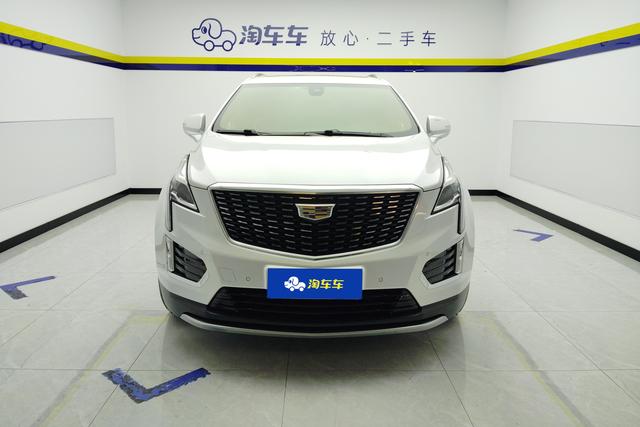 Cadillac XT5 2022 2.0 T 2 WDLuxury — фото 2