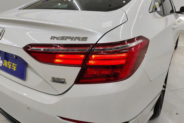 Honda "英 士 派" 可 以 翻 译 为 "Yingshi Pai" 2022 — фото 5