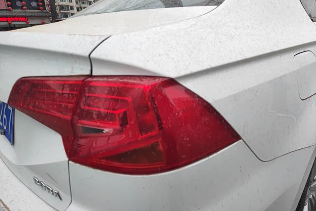 Volkswagen Bora id 3782382 из Китая 8