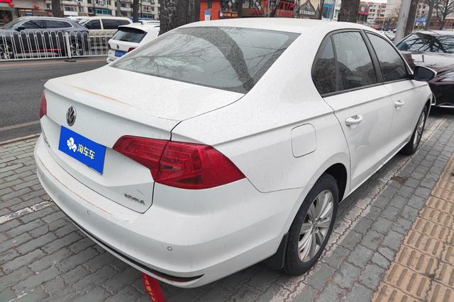 Volkswagen Bora id 3782382 из Китая 15