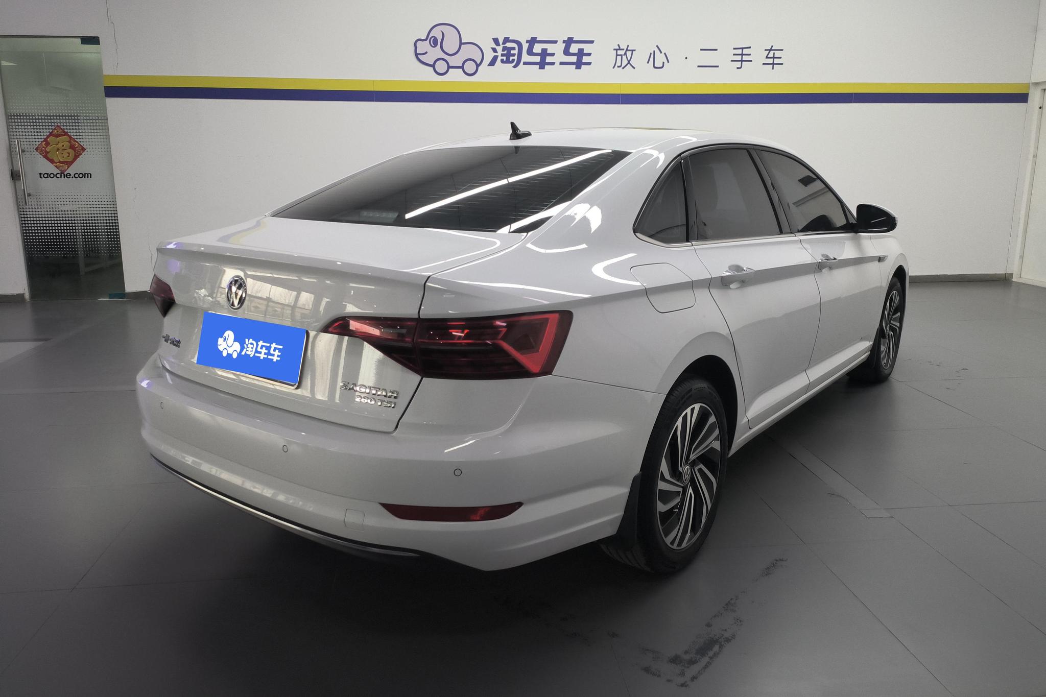 Volkswagen Sagitar 2022 280TSI DSG