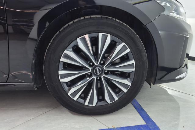 Nissan Teana 2022 2.0 L XL-TLS — фото 7