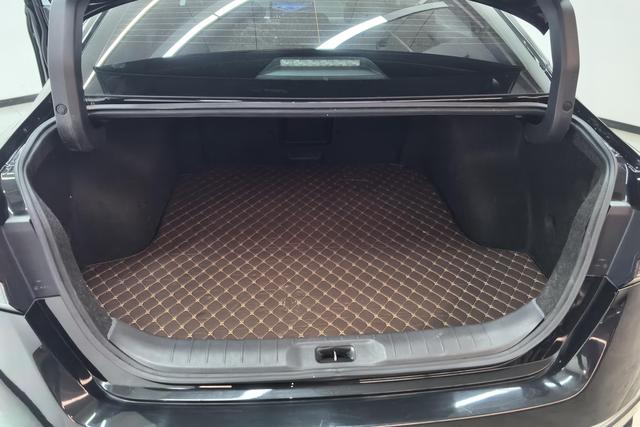 Nissan Teana 2022 2.0 L XL-TLS — фото 17