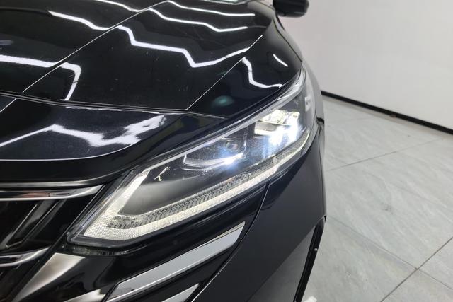 Nissan Teana 2022 2.0 L XL-TLS — фото 4