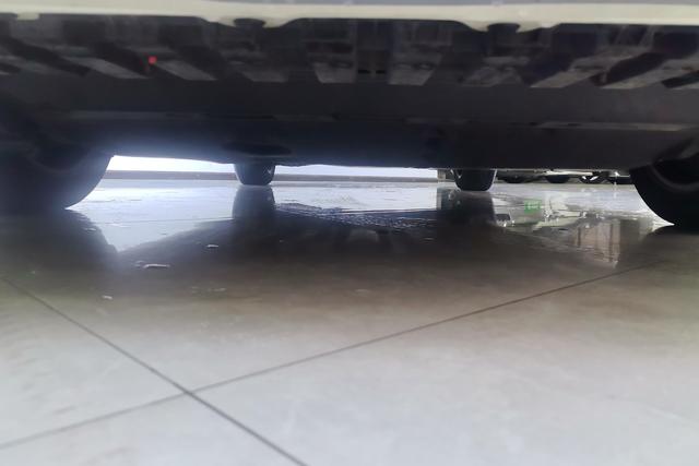 Nissan Teana id 3768865 из Китая 9