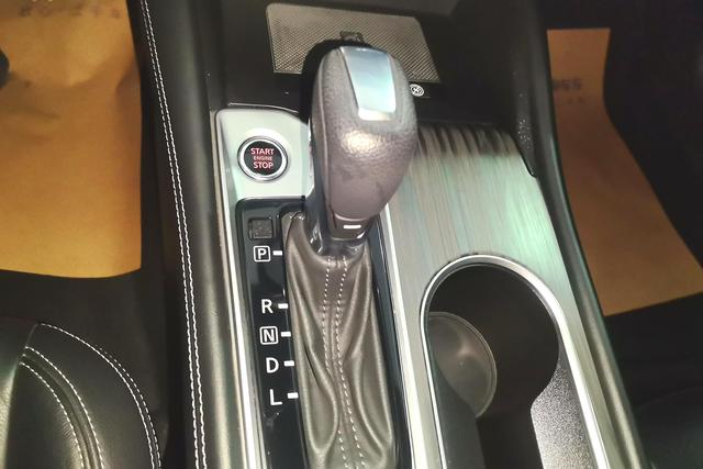 Nissan Teana id 3768865 из Китая 12