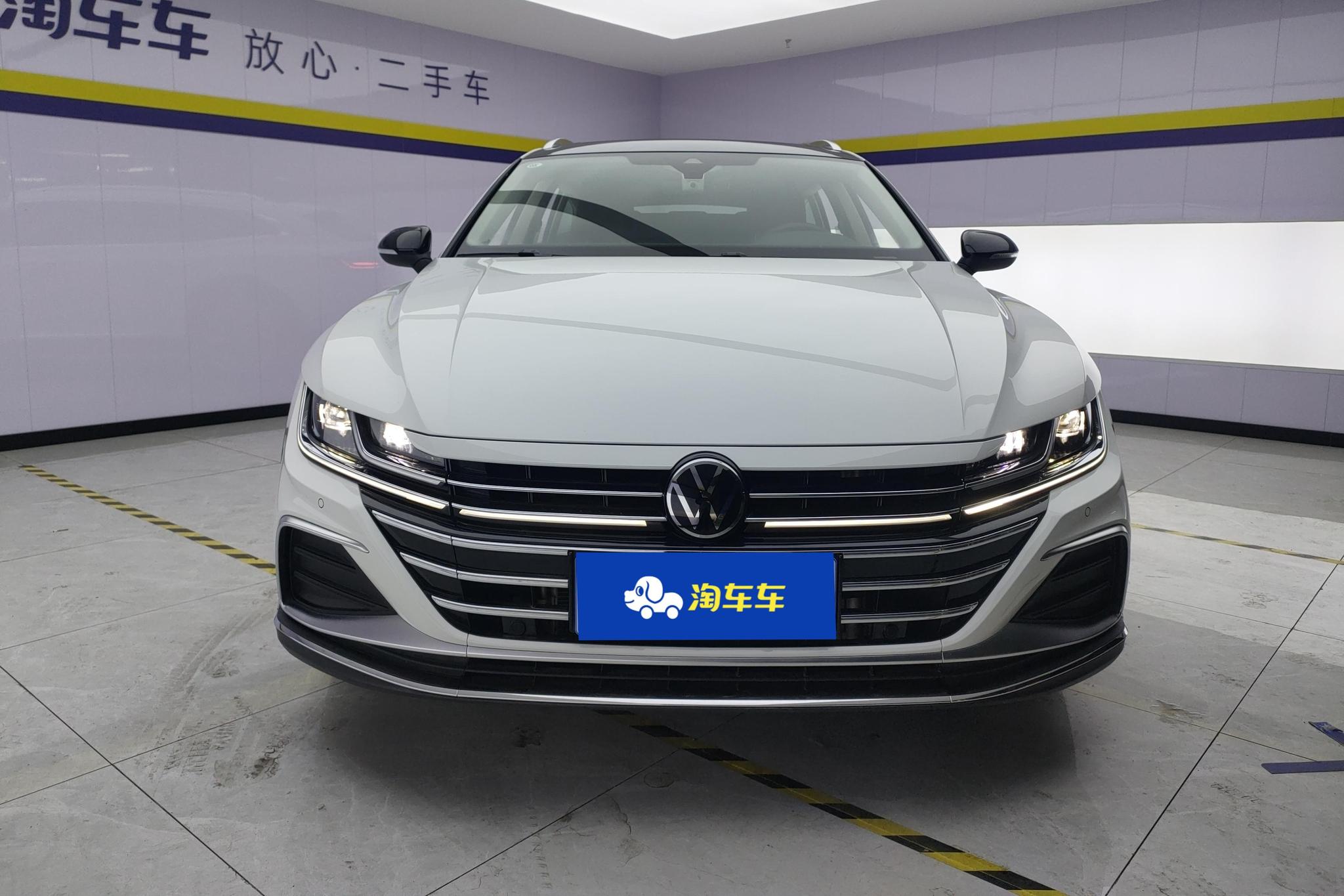 Volkswagen Passat CC CC 2023 380TSI