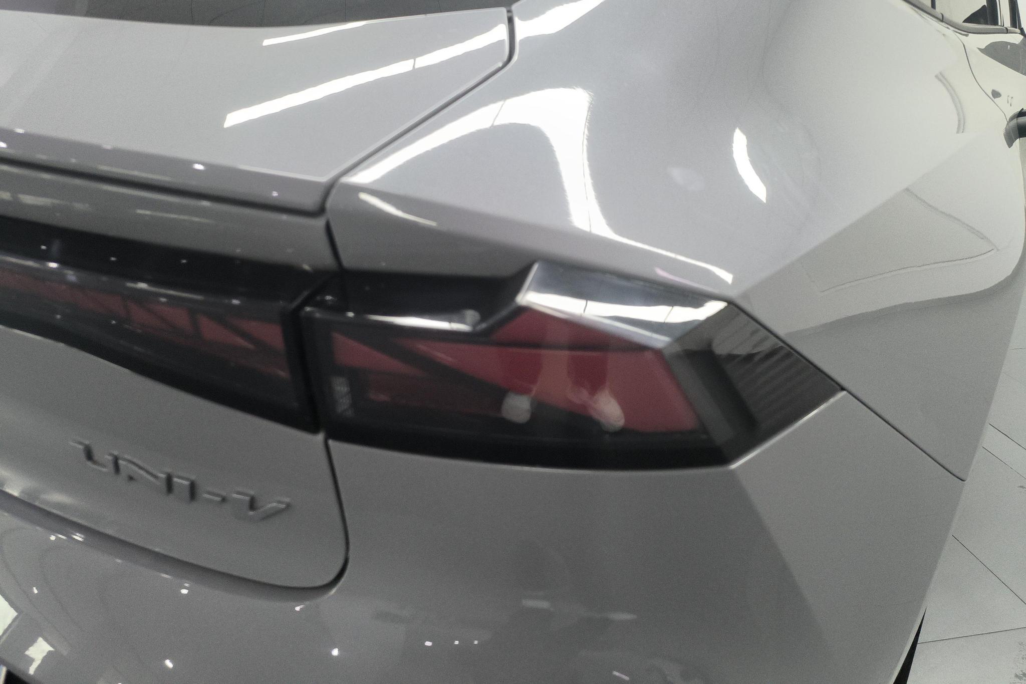 Changan UNI-V 2022 1.5T Luxury
