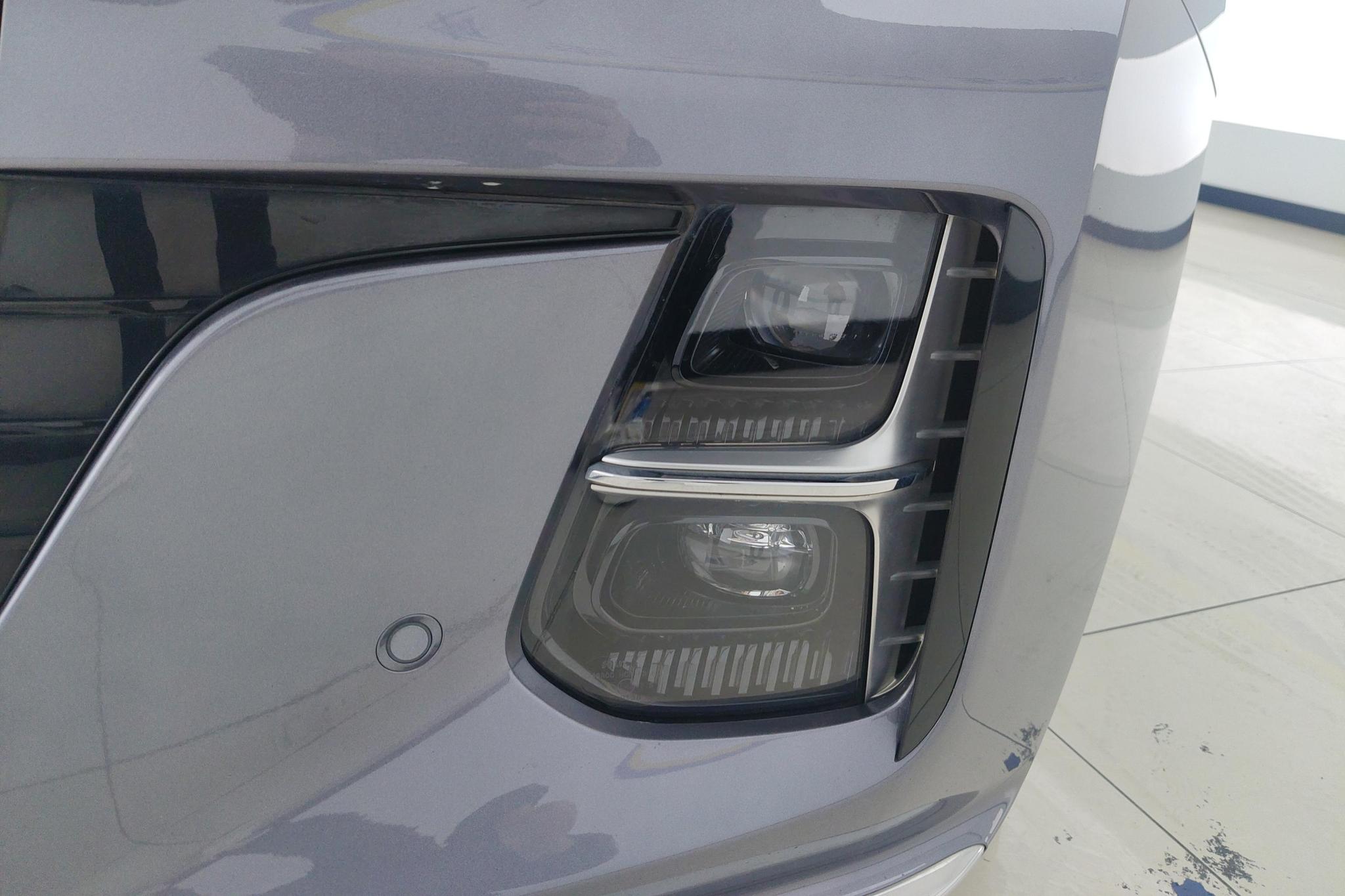 Hongqi H5 2024 2.0T AT