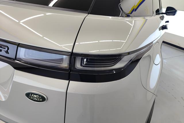 Land Rover Range Rover Aurora 2023 — фото 9