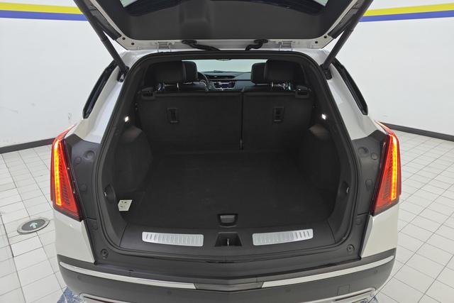 Cadillac XT5 2021 — фото 17