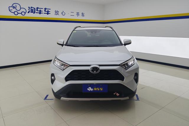 Toyota RAV4 2021 2.0 L CVT 2 WD Plus — фото 2