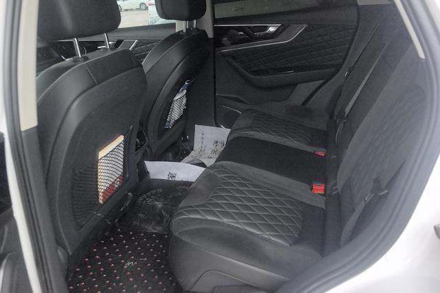 Red flag HS5 2020 Белый из Китая, фото 3