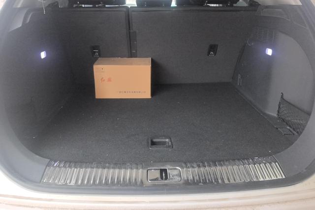 Red flag HS5 2020 Белый из Китая, фото 5