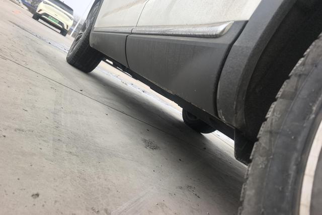 Red flag HS5 id 3784018 из Китая 15