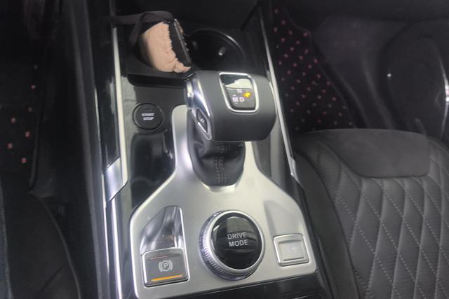 Red flag HS5 id 3784018 из Китая 17