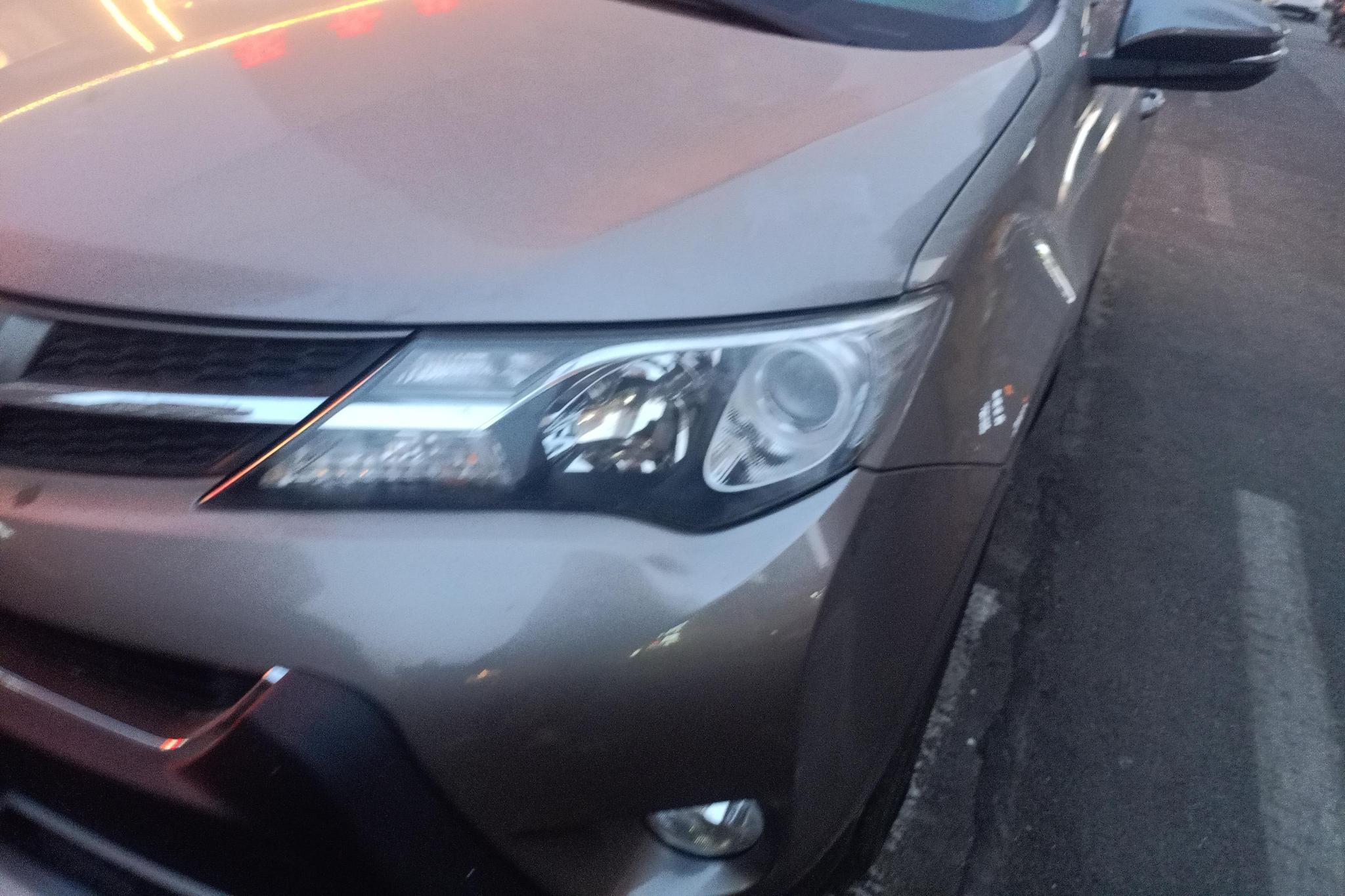 Toyota RAV4 2015 2.0L CVT
