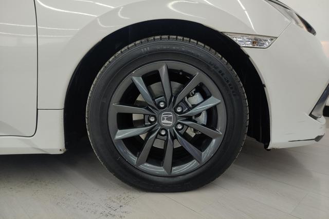 Honda Civic id 3824730 из Китая 17