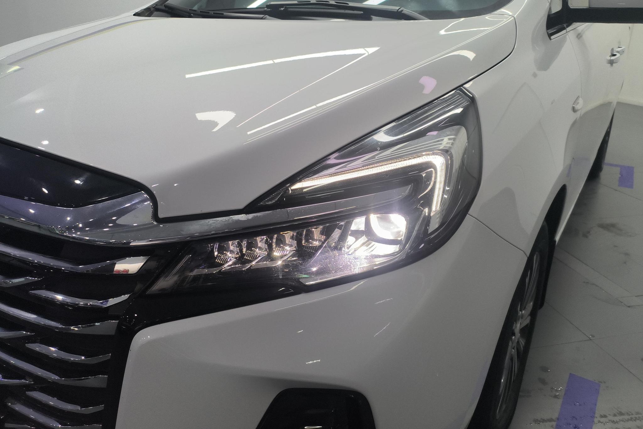 Buick GL8 2023 2.0T Luxury